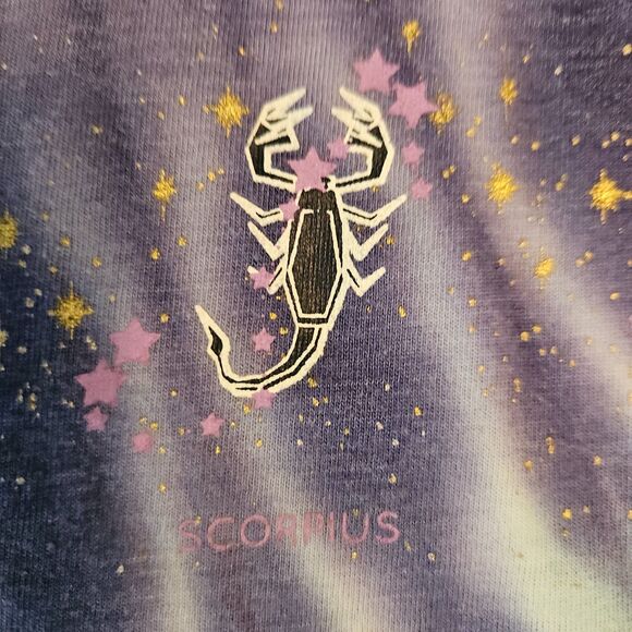 Cosmic Astrology Themed Graphic Tee - Junior Size 3/5 (S) - Picture 10 of 16